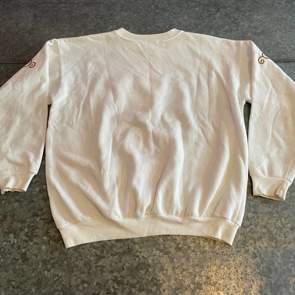 Vintage Handpainted Santa Christmas Crewneck Sweatshirt USA Womens Large White - Picture 8 of 11